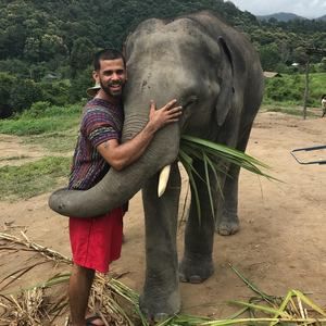 Meet your Posher, Jonathan